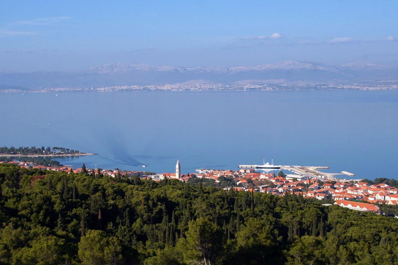 Apartments With A Parking Space Supetar, Brac - 6037 Esterno foto